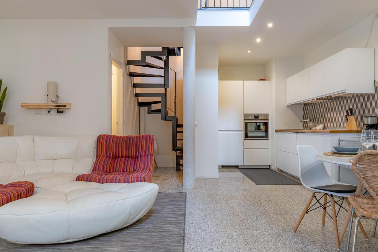 Moderno Loft A Due Passi Dal Lago Διαμέρισμα Torno Εξωτερικό φωτογραφία